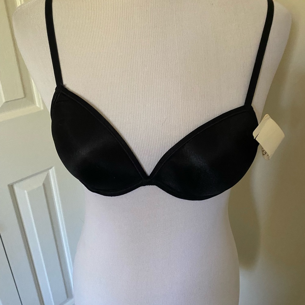 NWT Bestform very slightly padded 34A black bra